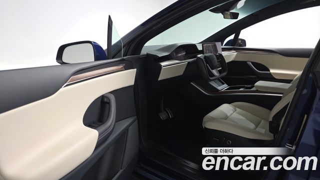Tesla Model X 2024 — photo 13