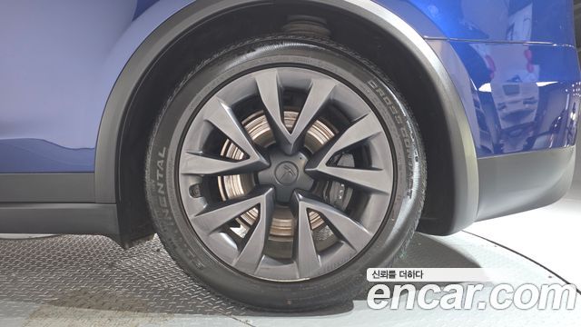 Tesla Model X 2024 — photo 7