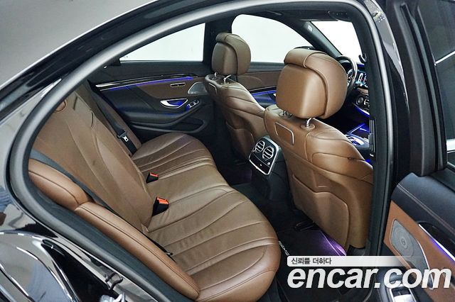 Mercedes-Benz S-Class 2019 — photo 18