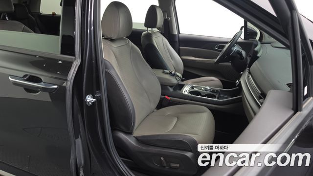 Kia Canival 2025 — photo 16