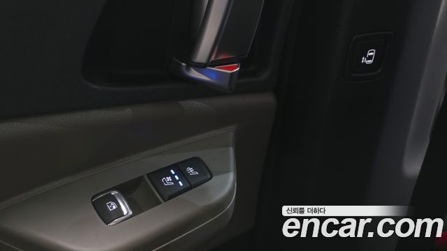 Kia Canival 2025 — photo 35