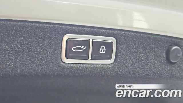 Hyundai Grandeur 2023 — photo 35