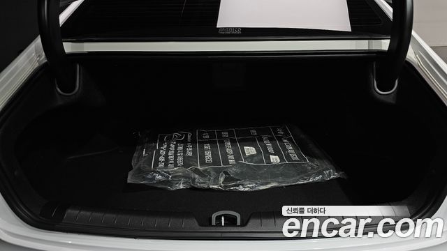 Hyundai Grandeur 2023 — photo 36