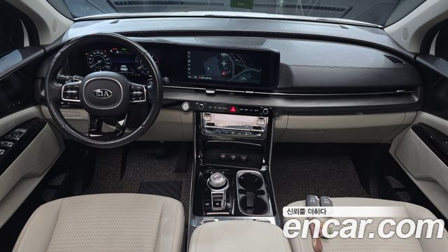 Kia Canival 2021 — photo 10