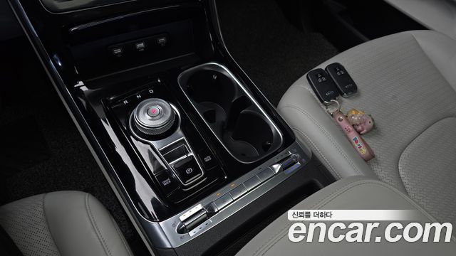 Kia Canival 2021 — photo 12