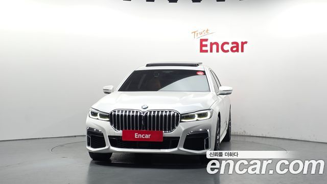 BMW 7-Series 2022 — photo 3