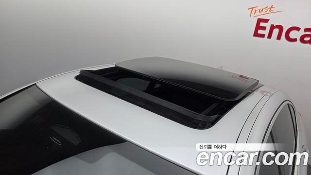 BMW 7-Series 2022 — photo 20