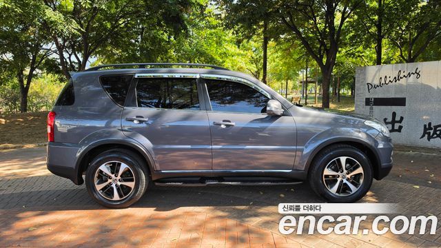 KG Mobility Rexton 2017 — photo 3