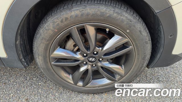 Hyundai Santafe 2015 — photo 5