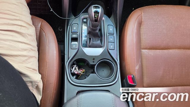 Hyundai Santafe 2015 — photo 9