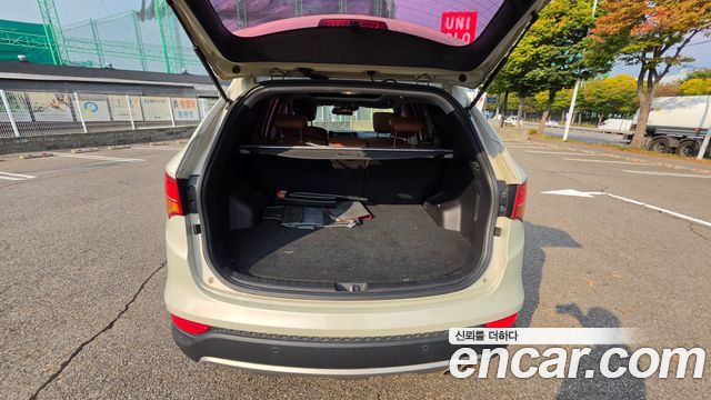 Hyundai Santafe 2015 — photo 12