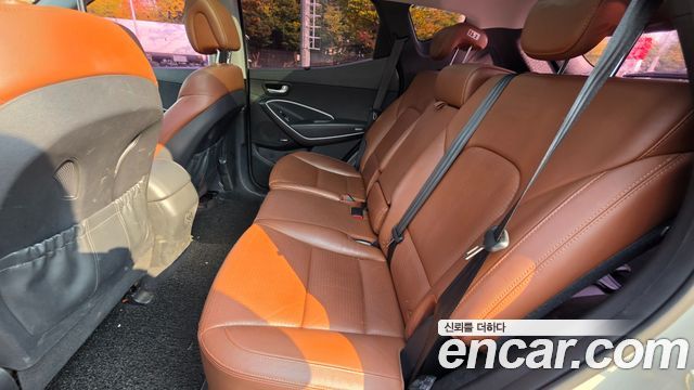 Hyundai Santafe 2015 — photo 16