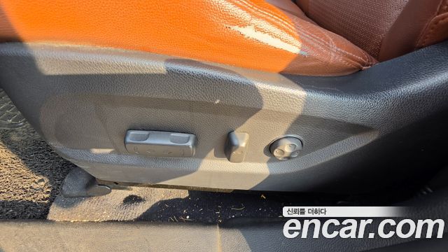Hyundai Santafe 2015 — photo 18