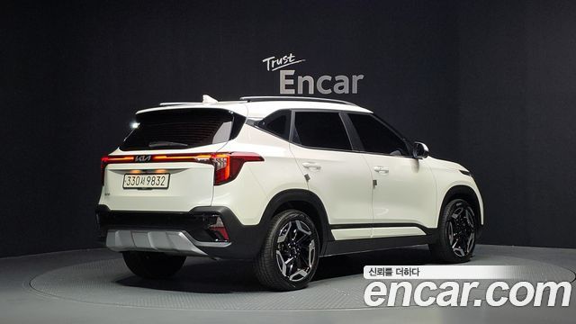 Kia Seltos 2023 — photo 2