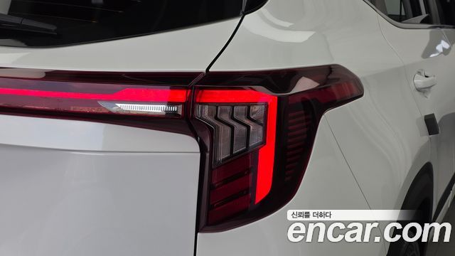 Kia Seltos 2023 — photo 9