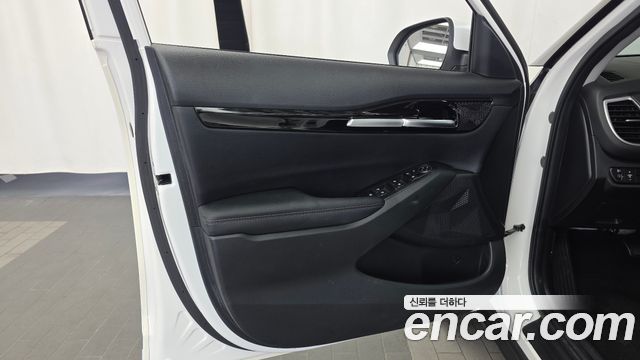 Kia Seltos 2023 — photo 14