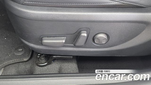 Kia Seltos 2023 — photo 32