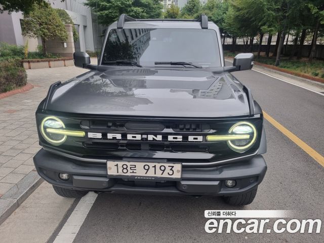 Ford Bronco 2022 — photo 1
