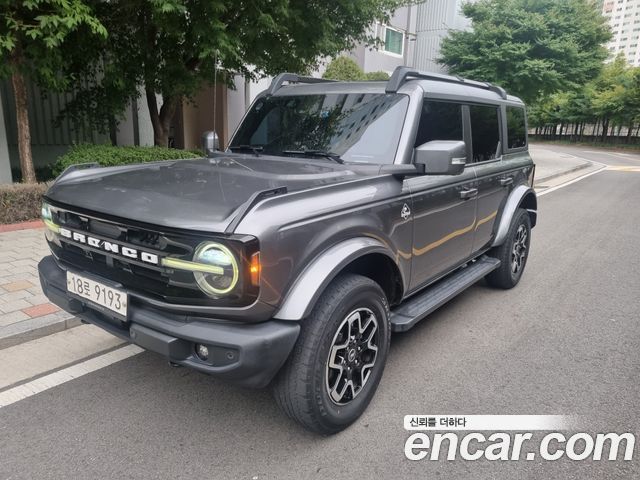 Ford Bronco 2022 — photo 3