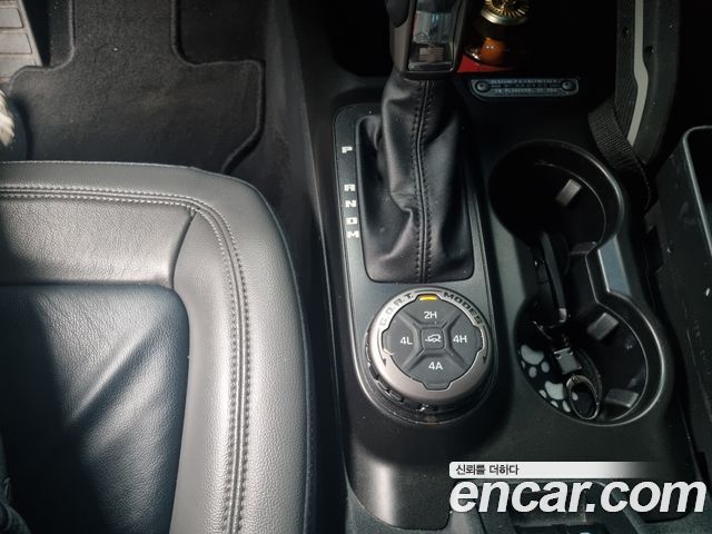 Ford Bronco 2022 — photo 7