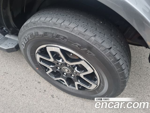 Ford Bronco 2022 — photo 17