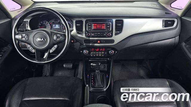 Kia Carens 2014 — photo 10