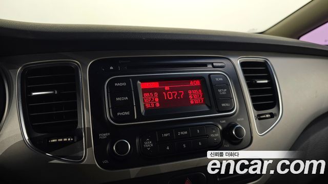 Kia Carens 2014 — photo 21