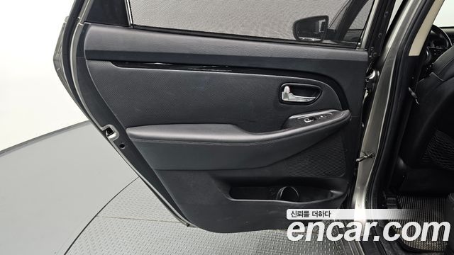 Kia Carens 2014 — photo 15