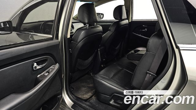 Kia Carens 2014 — photo 16