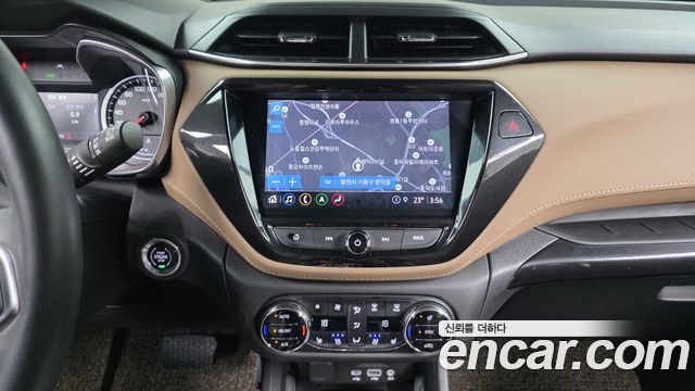 Chevrolet Korea Trailblazer 2022 — photo 19