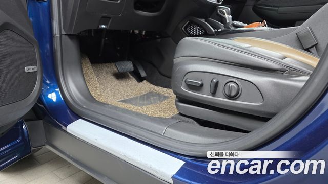 Chevrolet Korea Trailblazer 2022 — photo 34