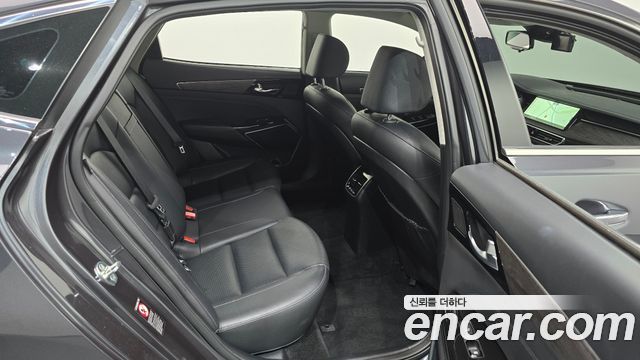 Kia K7 2020 — photo 17