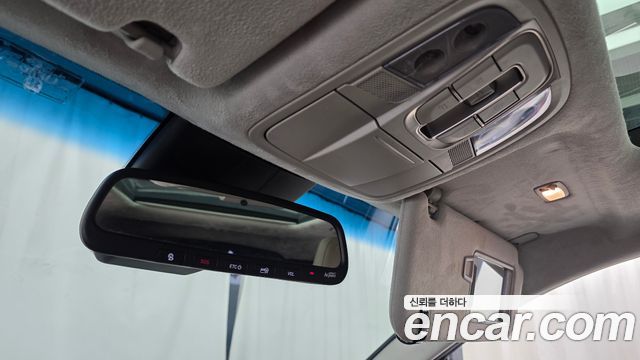 Hyundai Santafe 2019 — photo 27