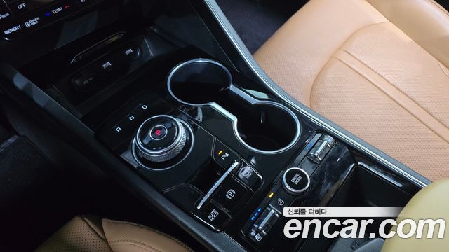 Kia K5 2022 — photo 12