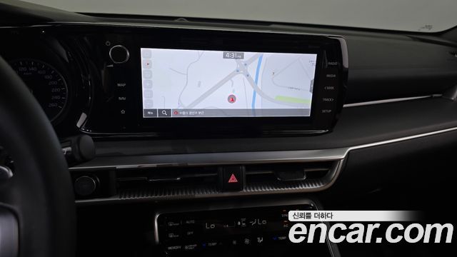 Kia K5 2022 — photo 19