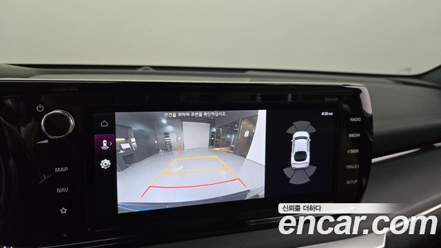 Kia K5 2022 — photo 21