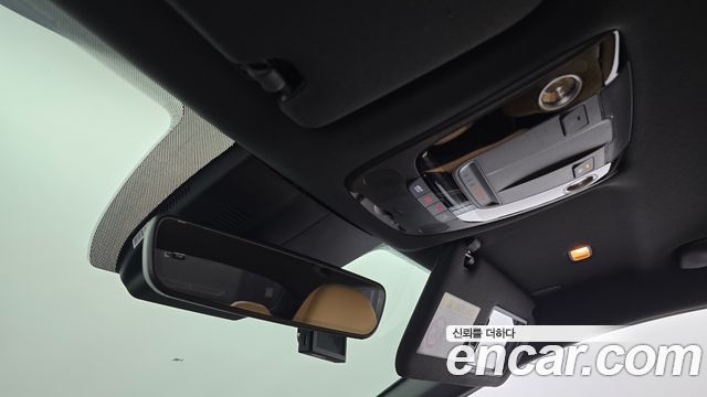 Kia K5 2022 — photo 24