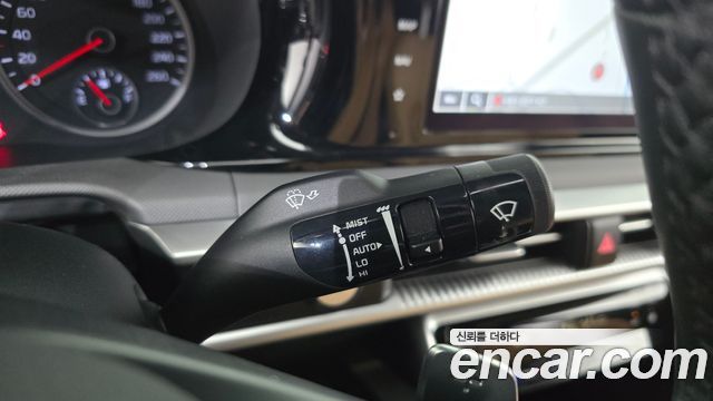 Kia K5 2022 — photo 25