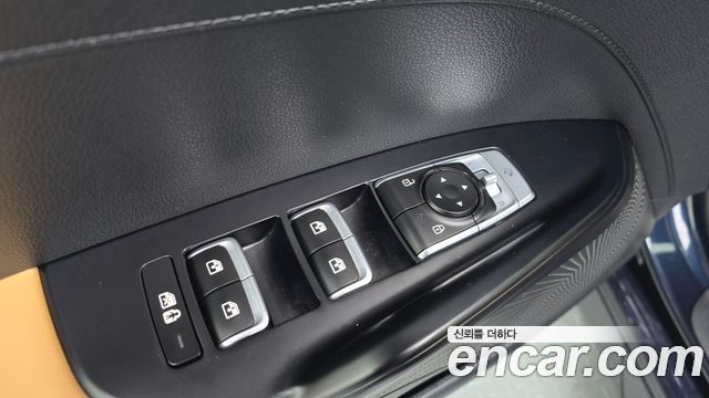 Kia K5 2022 — photo 26