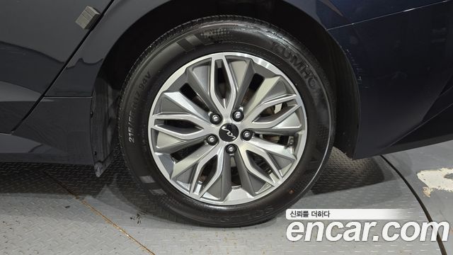 Kia K5 2022 — photo 7