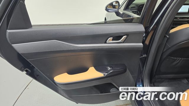 Kia K5 2022 — photo 15