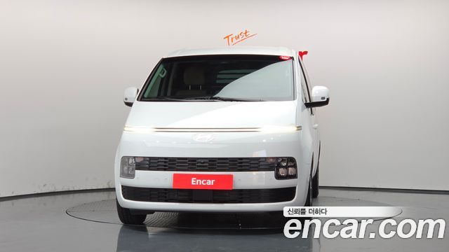 Hyundai Staria 2026 — photo 3