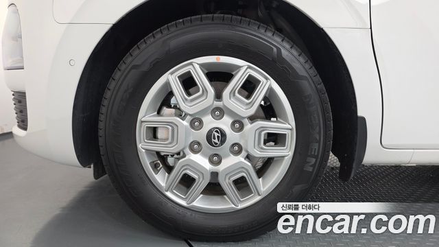 Hyundai Staria 2026 — photo 5