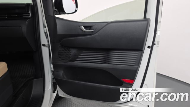 Hyundai Staria 2026 — photo 15