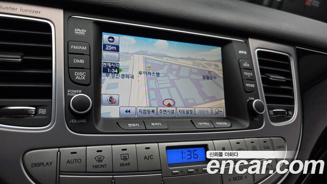 Hyundai Genesis 2012 — photo 21
