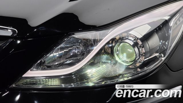 Hyundai Genesis 2012 — photo 8