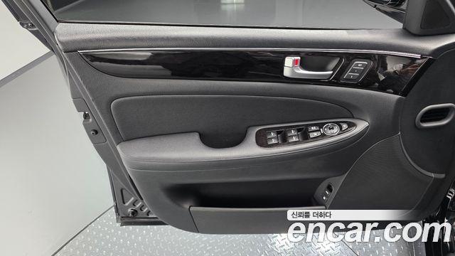 Hyundai Genesis 2012 — photo 14