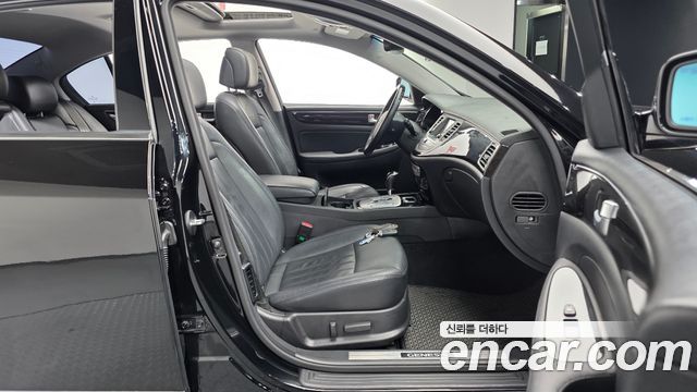 Hyundai Genesis 2012 — photo 16