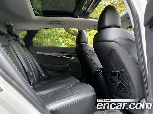 Hyundai i40 2014 — photo 7