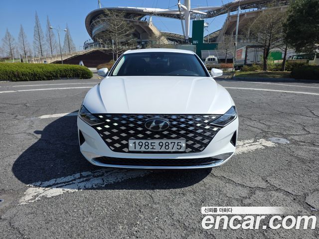 Hyundai Grandeur 2023 — photo 2